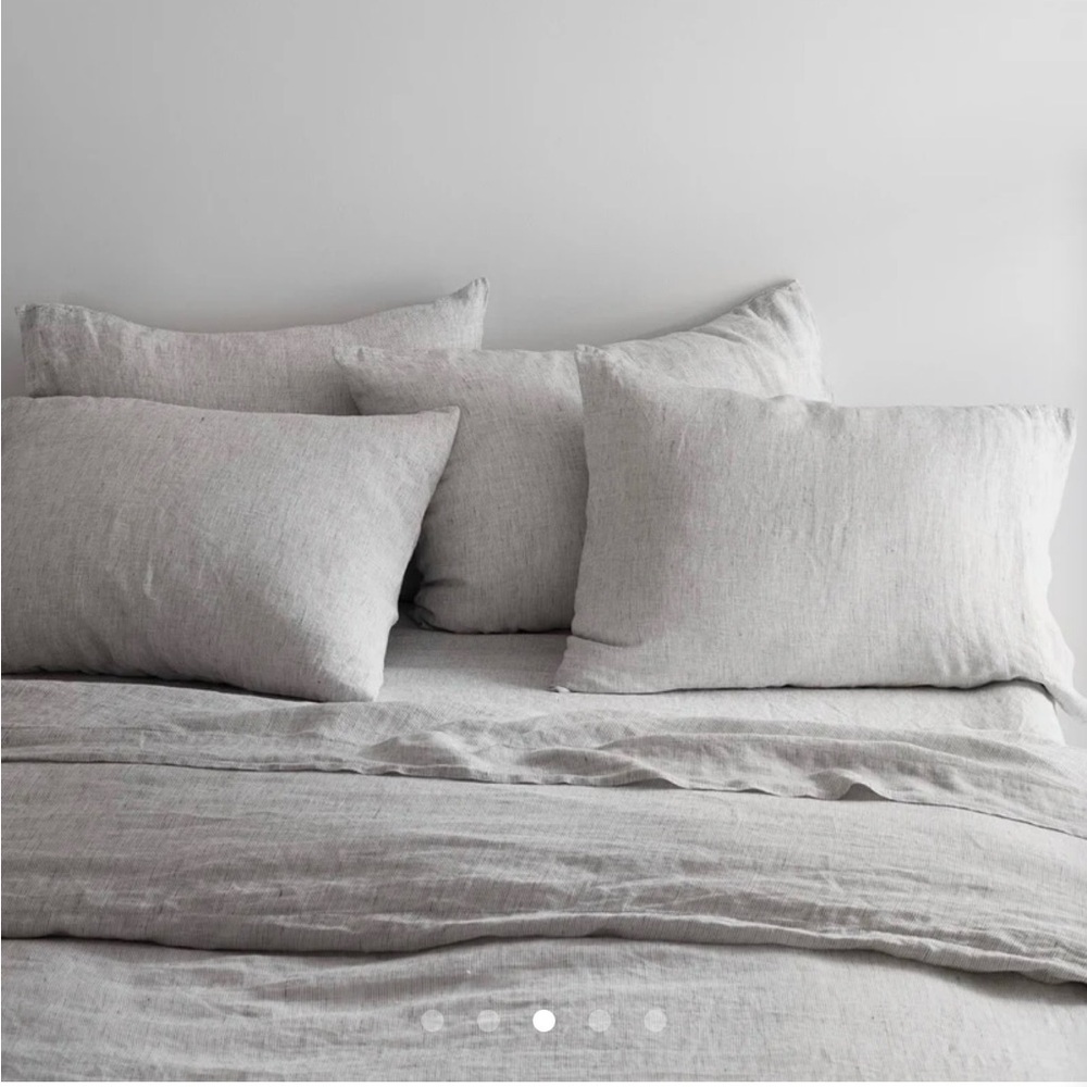 The Citizenry Stonewashed Linen Duvet Cover & Set of Shams (King Size)